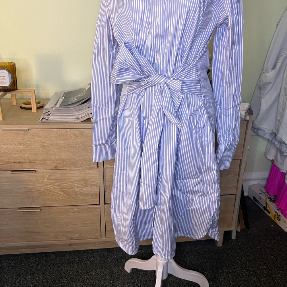 ANN TAYLOR Blue & White Seersucker Stripe Wrap Button Down Modest Midi Dress M - Picture 7 of 16
